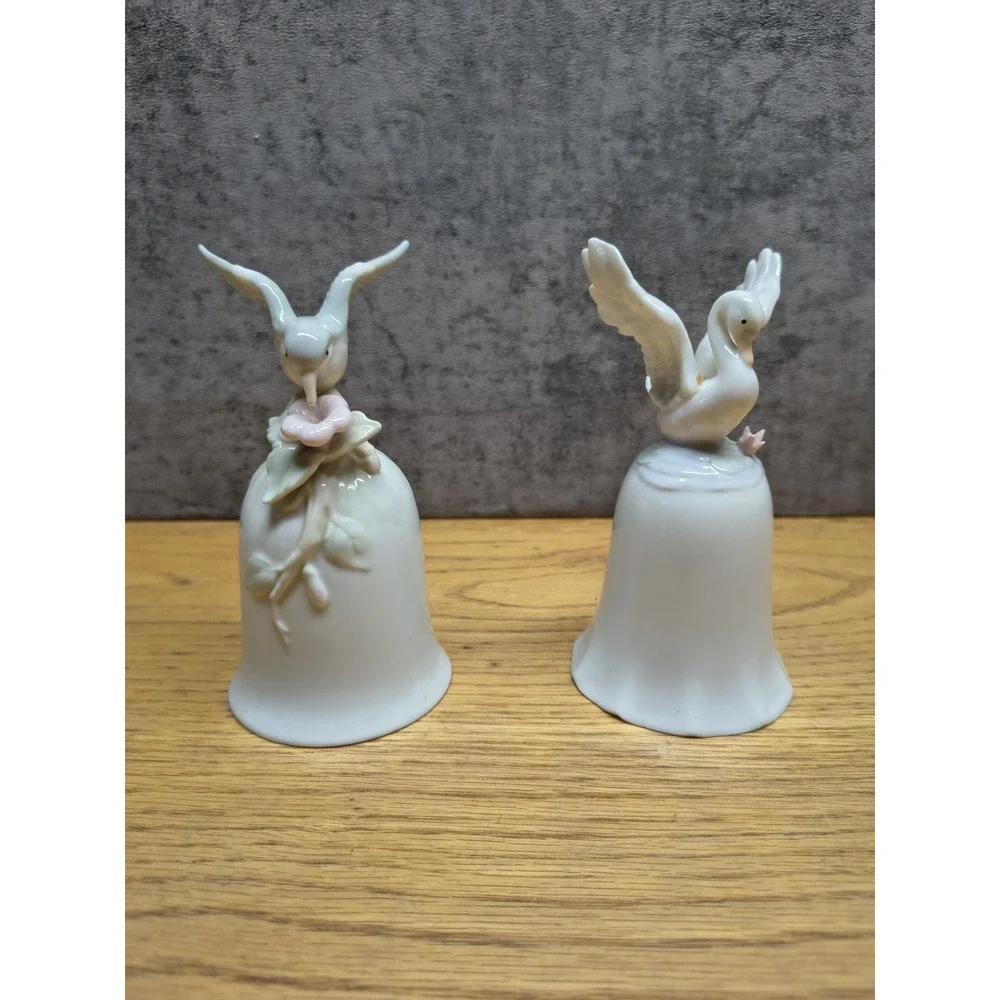 Lot Of‎ 2 George VTG Bird Bell